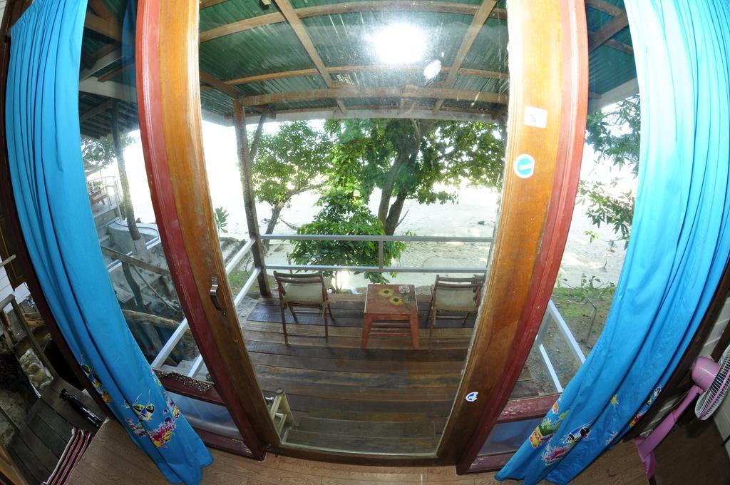 Tohko Beach Resort Pulau Phi Phi Luaran gambar